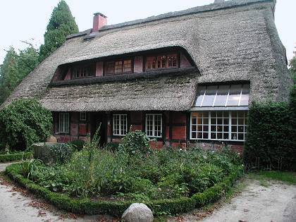 Worpswede - Ferienwohnung auf dem Brünjeshof - Paulas Atelier - Einfahrt